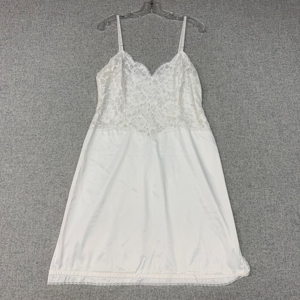 Vanity Fair Full Slip Size 40 White Lace Bodice Adjustable Straps Vintage USA